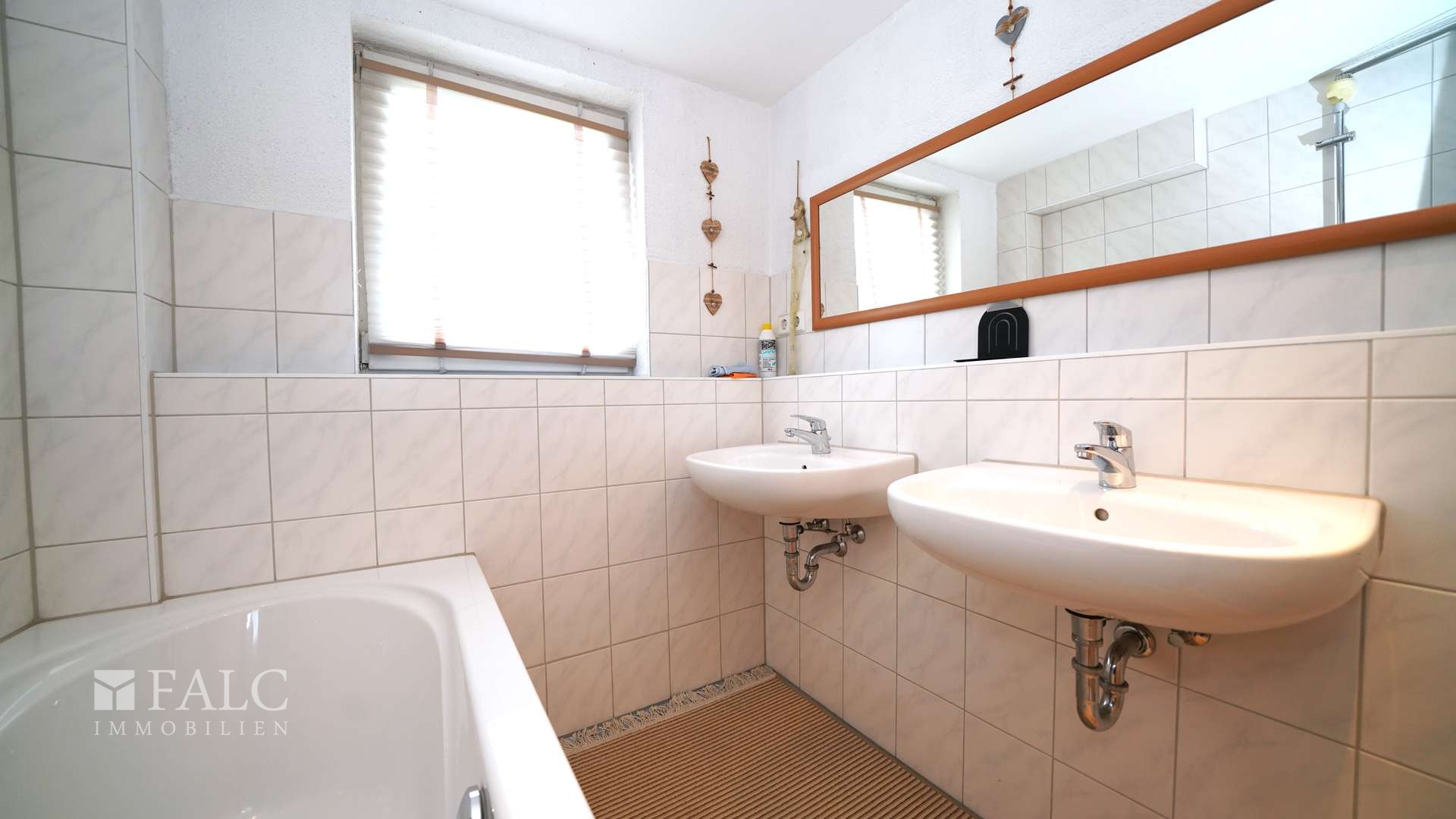 Badezimmer DG